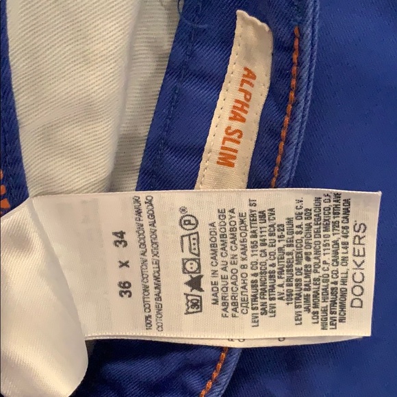 Dockers Alpha Khakis. - Picture 2 of 3